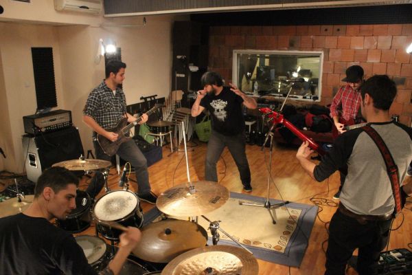 Breathelast au sustinut primul concert cu noul basist